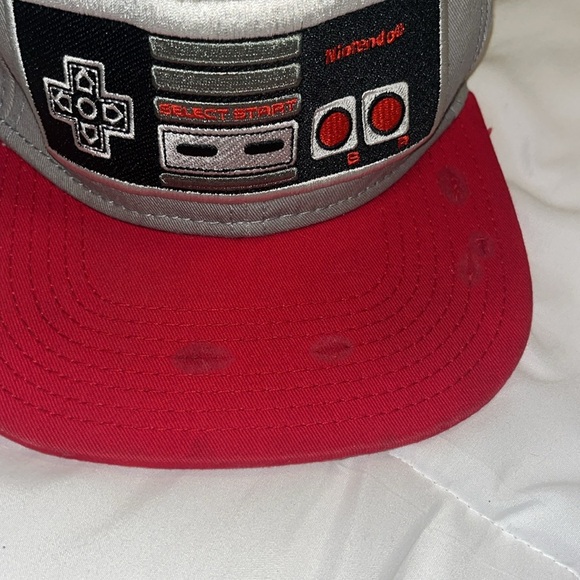 Nintendo Gray and Red NES Controller Cap one size fits most - Picture 2 of 8